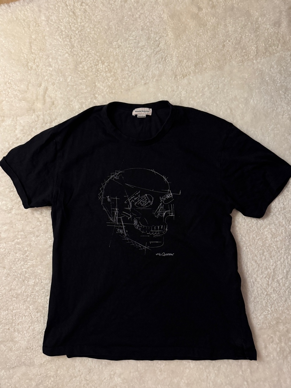 Alexander McQueen Black Crewneck T-Shirt with Skull Line-Art